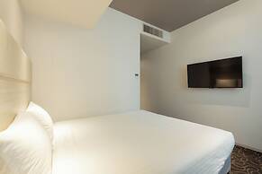 Hotel AQUA CITTA Naha