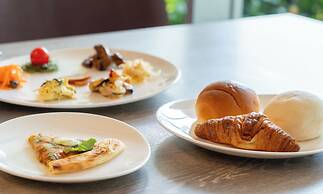 Hotel AQUA CITTA Naha