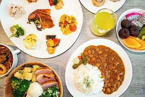 Hotel AQUA CITTA Naha