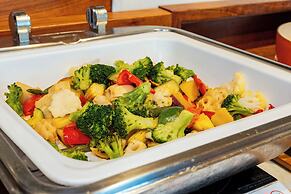 Hotel AQUA CITTA Naha