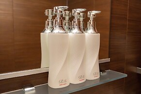 Hotel AQUA CITTA Naha