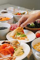 Hotel AQUA CITTA Naha