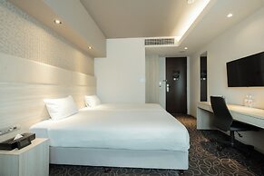 Hotel AQUA CITTA Naha