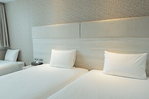 Hotel AQUA CITTA Naha