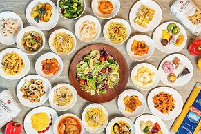 Hotel AQUA CITTA Naha