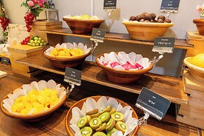 Hotel AQUA CITTA Naha