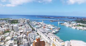 Hotel AQUA CITTA Naha