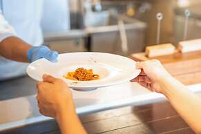 Hotel AQUA CITTA Naha