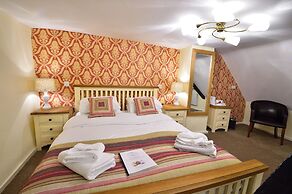 The Royal Victoria & Bull Hotel