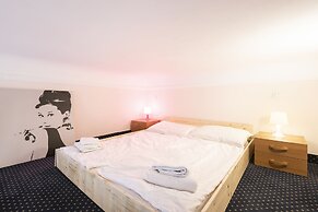 Hybernska Apartments