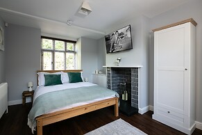 Accommodation at Salomons Estate