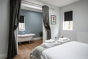 Accommodation at Salomons Estate
