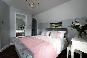 Accommodation at Salomons Estate