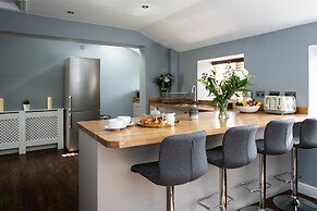 Accommodation at Salomons Estate