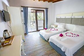 Lagoon Boutique Hotel