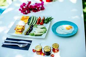 Lagoon Boutique Hotel