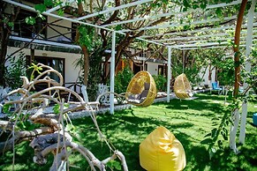 Lagoon Boutique Hotel