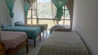 Hostal El Lobo - Adults Only - Hostel