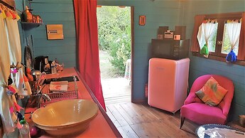 Domaine de Rhodes - Locations de Vacances / Vacation Rentals