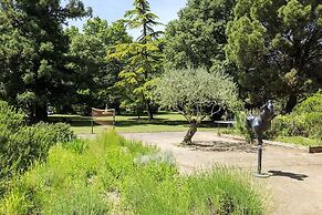 Domaine de Rhodes - Locations de Vacances / Vacation Rentals