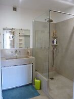 Domaine de Rhodes - Locations de Vacances / Vacation Rentals