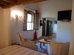 Domaine de Rhodes - Locations de Vacances / Vacation Rentals