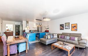 Domaine de Rhodes - Locations de Vacances / Vacation Rentals