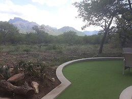 24 Degrees Self-Catering