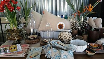 24 Degrees Self-Catering