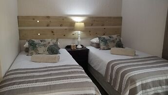 24 Degrees Self-Catering