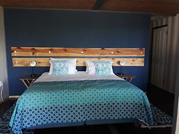 24 Degrees Self-Catering