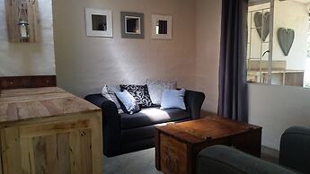 24 Degrees Self-Catering