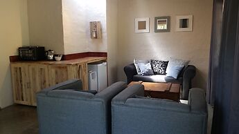 24 Degrees Self-Catering