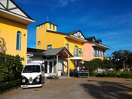 Bohemian Holiday Inn
