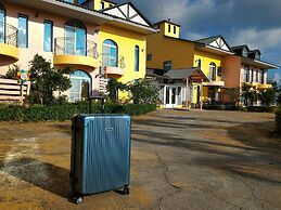 Bohemian Holiday Inn