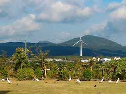 Bohemian Holiday Inn