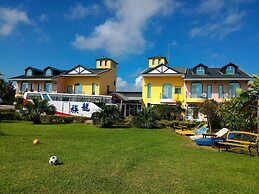 Bohemian Holiday Inn