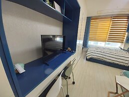 Hitomorrow Residence