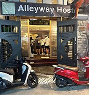 Alleyway Hostel - Adults Only