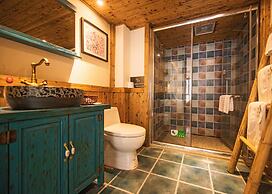 Secret Courtyard Resort Hotel