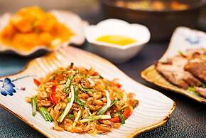 Secret Courtyard Resort Hotel