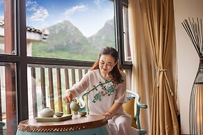 Secret Courtyard Resort Hotel