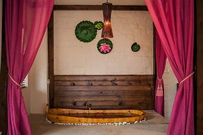 Secret Courtyard Resort Hotel