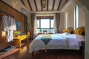 Secret Courtyard Resort Hotel