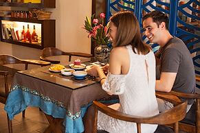 Secret Courtyard Resort Hotel