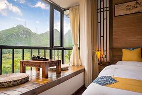 Secret Courtyard Resort Hotel