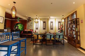 Secret Courtyard Resort Hotel