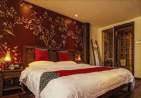 Secret Courtyard Resort Hotel