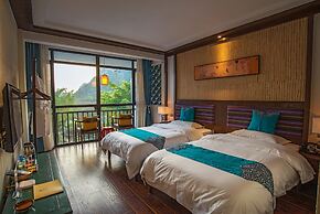 Secret Courtyard Resort Hotel