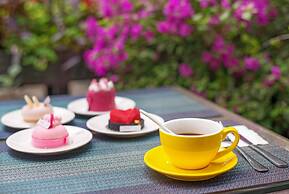 Secret Courtyard Resort Hotel